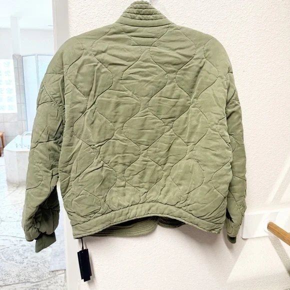 NEW Blank NYC Green Quilted Bomber Jacket XS NWT - Picture 4 of 4